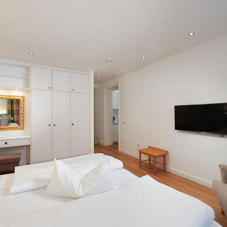 35Qm Deluxe Apartment Suites Im Stil Design Hotel Vosteen Naehe Der Kaiserburg Нюрнберг Экстерьер фото